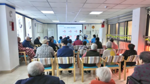 有方车载信CT，为银龄口腔健康助力